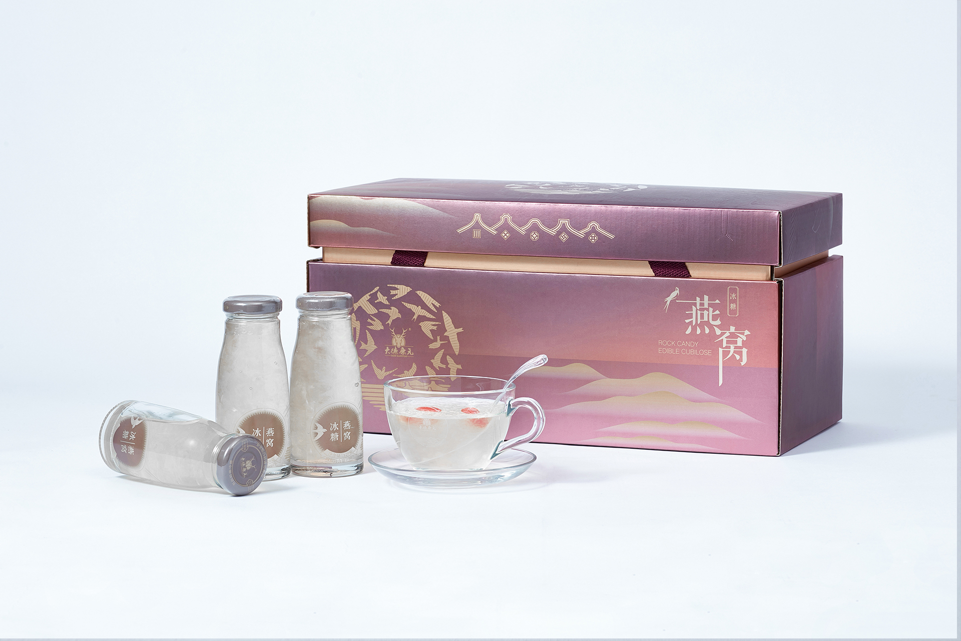 迎一场春雨，品一盏灵芝茶